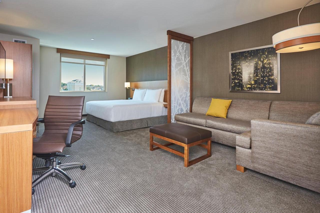ไฮแอท เพลซ โตรอนโต / มิสซิสซอกา เซนเตอร์ Hotel ภายนอก รูปภาพ